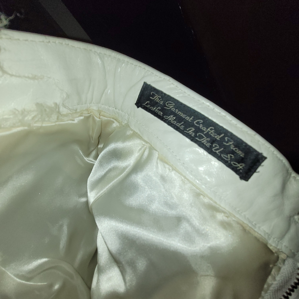 White Visione Blazer and Pants Set - Picture 8 of 10